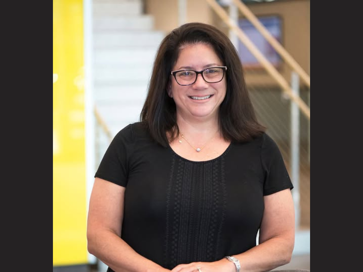 Lisa Desmarais headshot