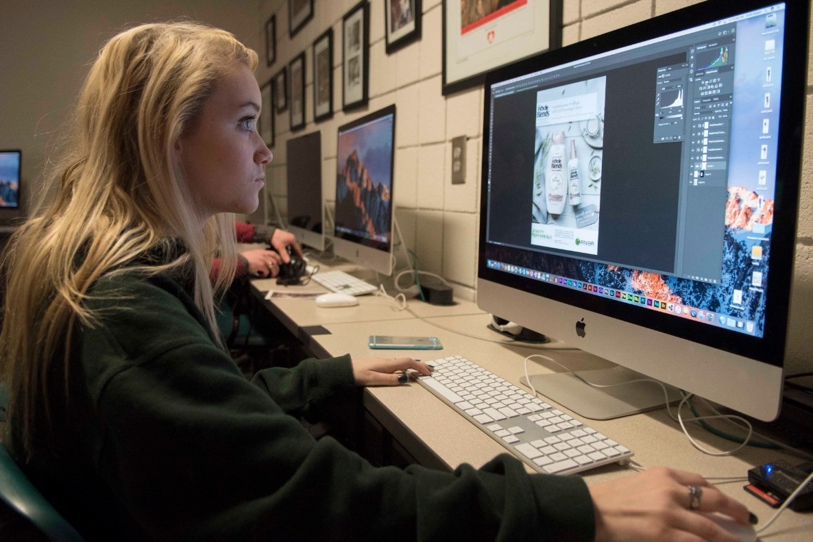 Student working in computer lab