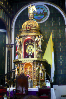 real statue of mary contained in the basilica